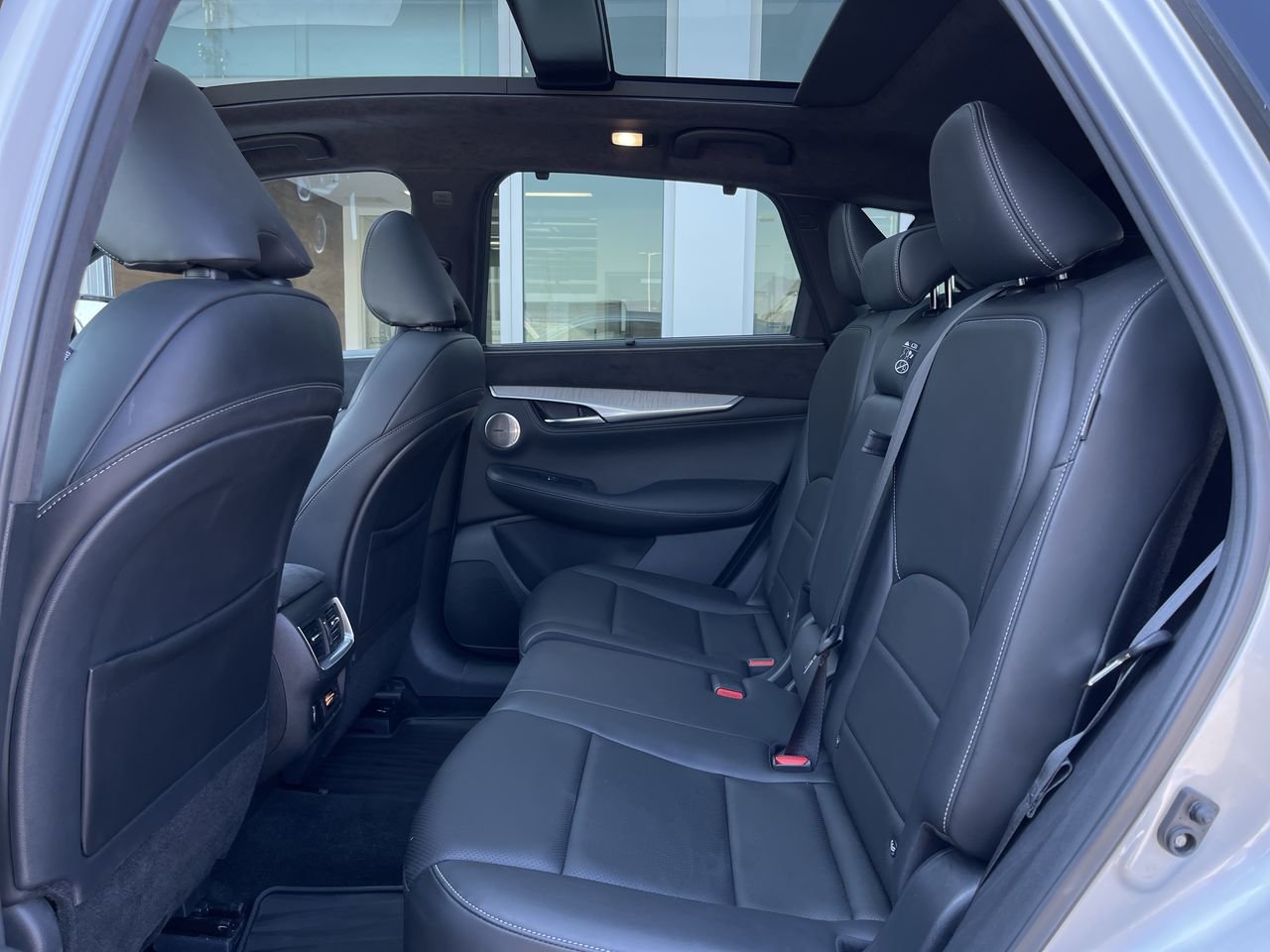 Used 2021 Liquid Platinum Met INFINITI 2.0T Sensory AWD image 26