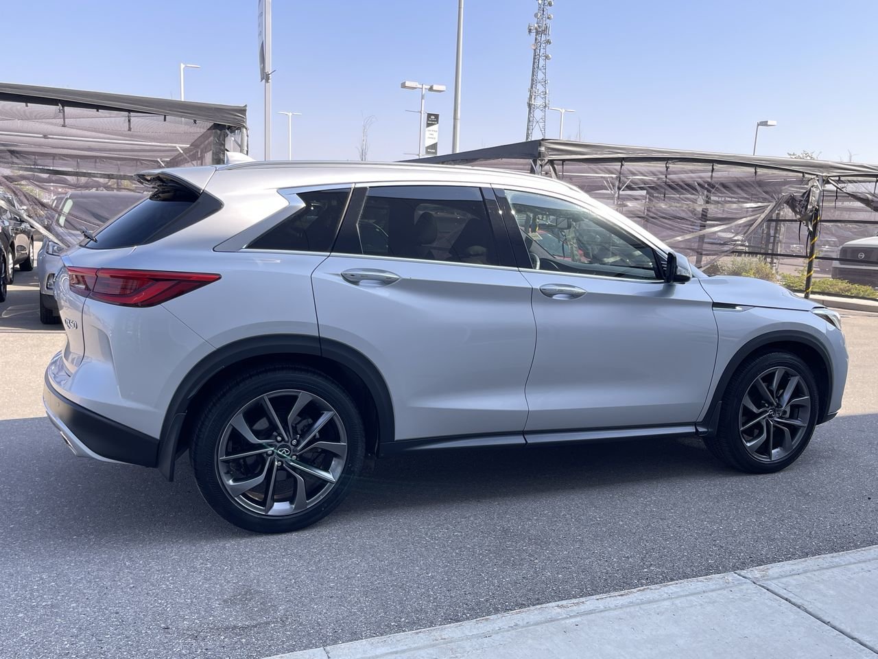 Used 2021 Liquid Platinum Met INFINITI 2.0T Sensory AWD image 12