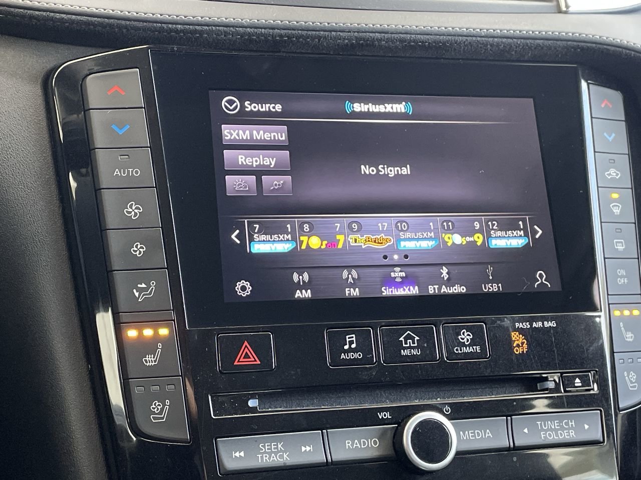 Used 2022 Black Obsidian INFINITI SENSORY AWD image 24
