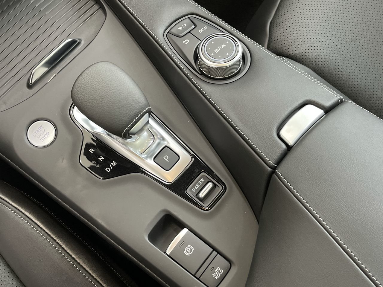 Used 2022 Majestic White Pearl INFINITI LUXE I-LINE AWD image 19