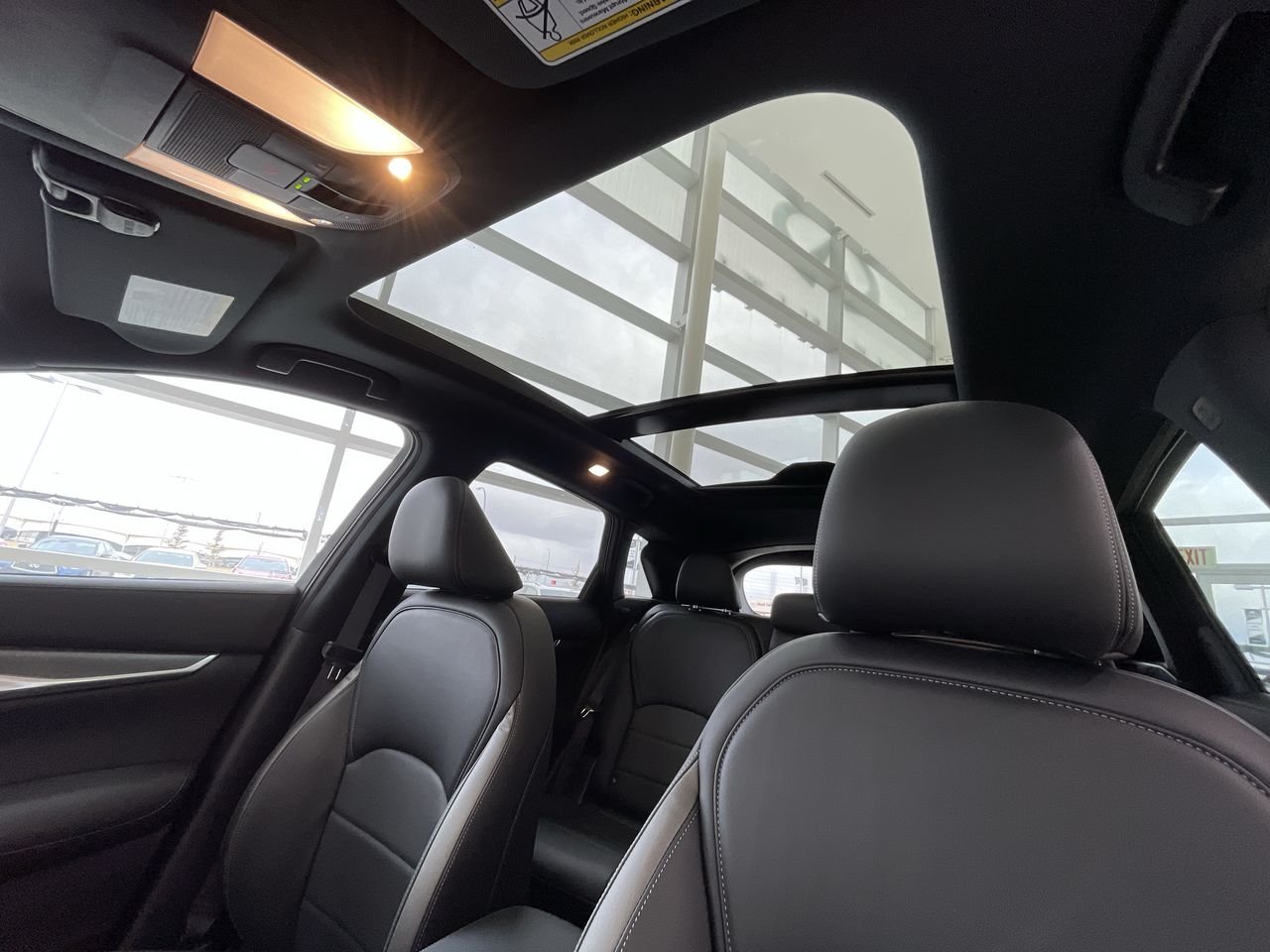 Used 2022 Majestic White Pearl INFINITI LUXE I-LINE AWD image 21