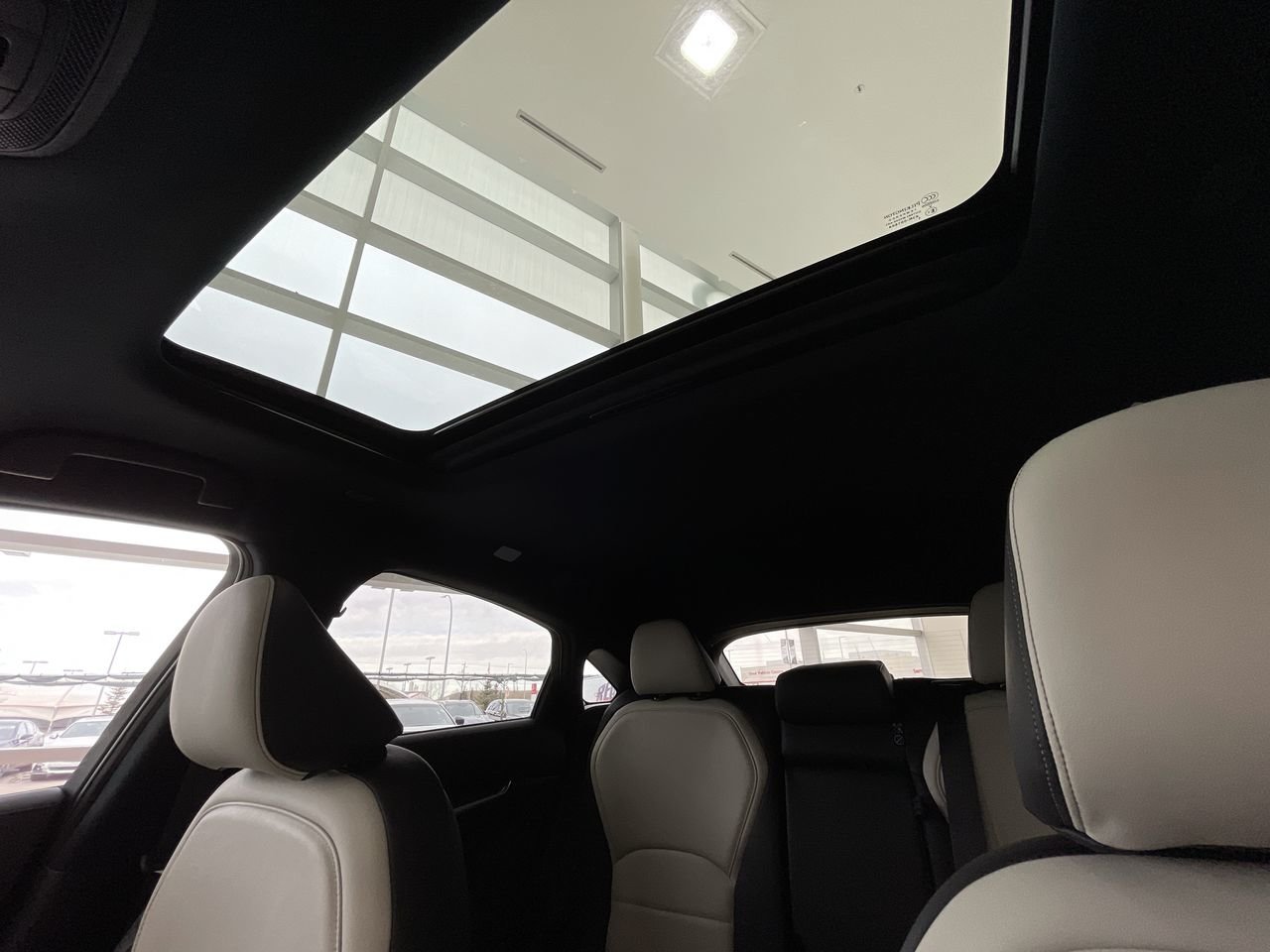 Used 2022 Dynamic Sunstone Red INFINITI Sensory image 22