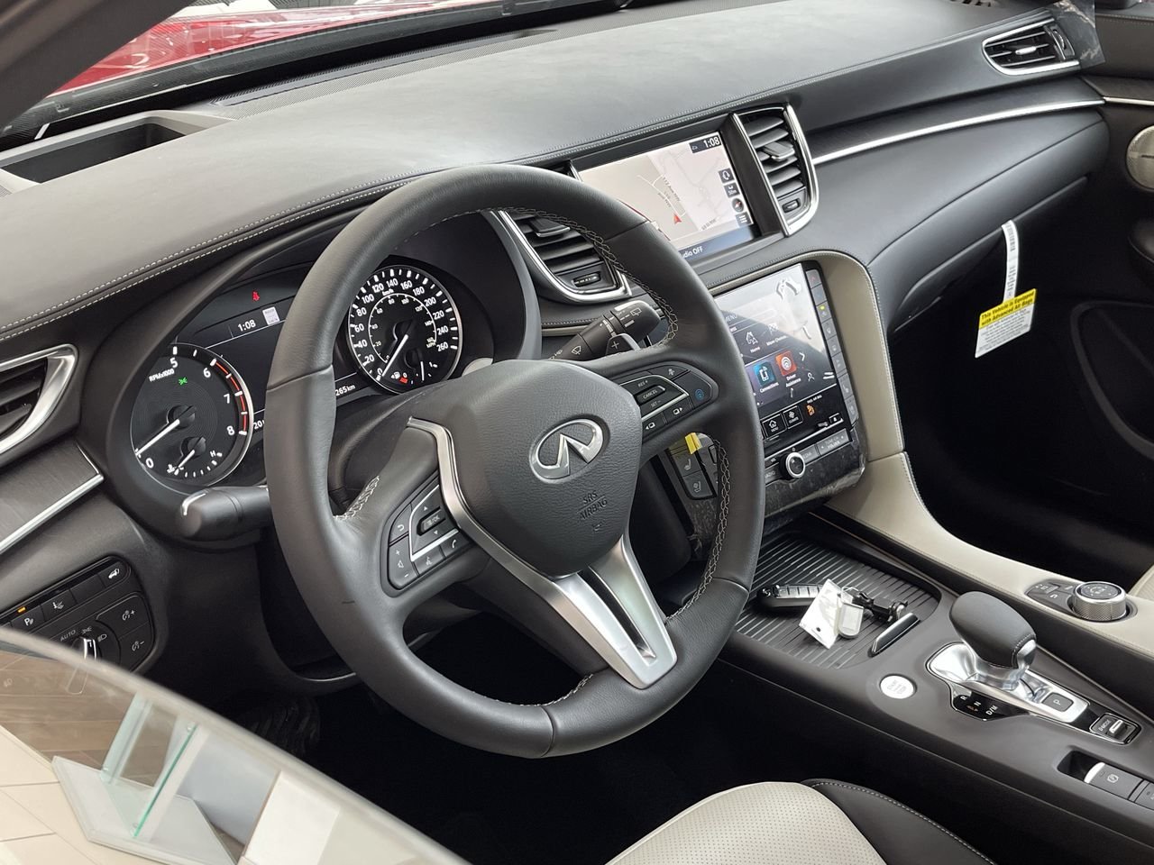 Used 2022 Dynamic Sunstone Red INFINITI Sensory image 14