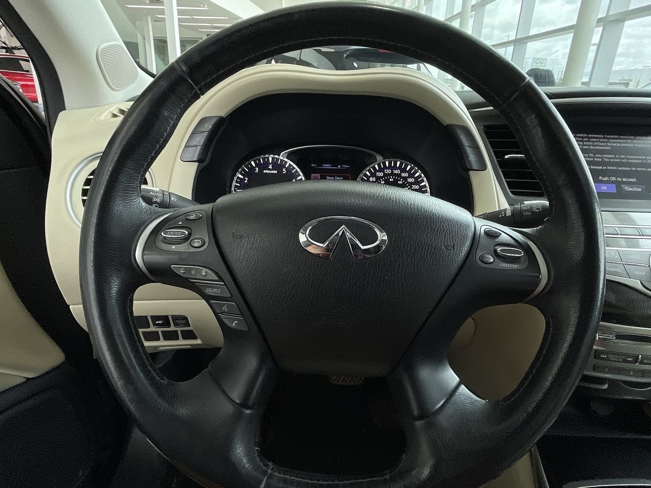 Used 2017 Black INFINITI AWD image 21