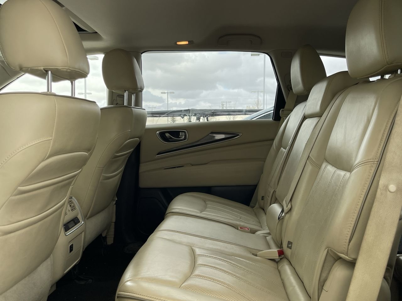 Used 2017 Black INFINITI AWD image 24