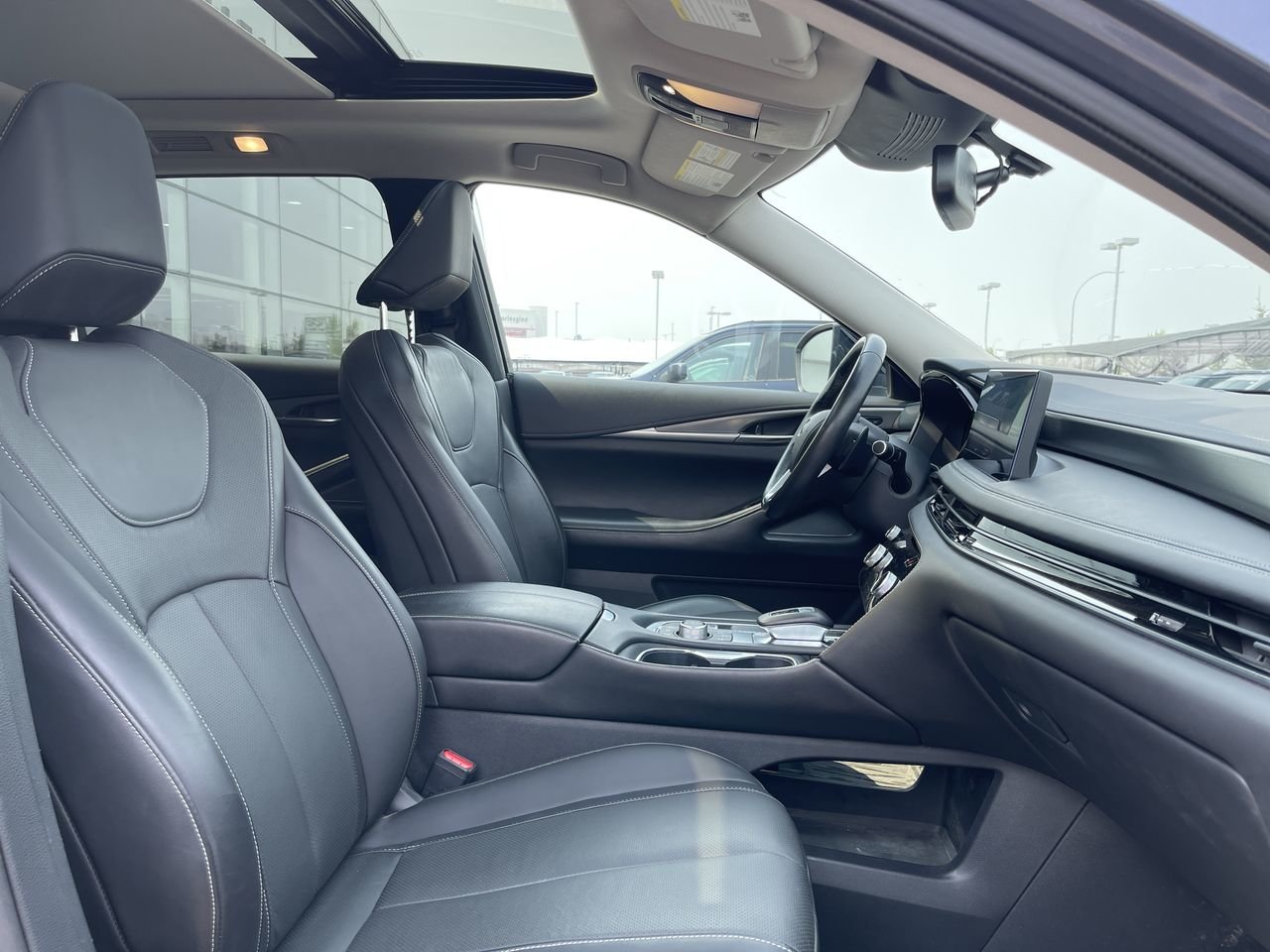 Used 2022 Moonbow Blue INFINITI AWD LUXE image 33
