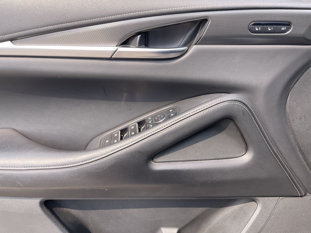 Used 2022 Moonbow Blue INFINITI AWD LUXE image 21