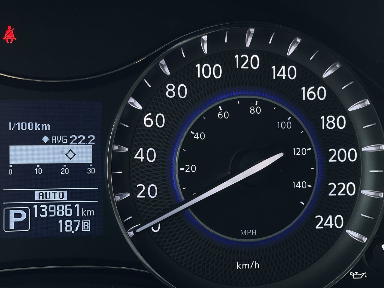 Used 2014 Grey INFINITI 7-Passenger image 23