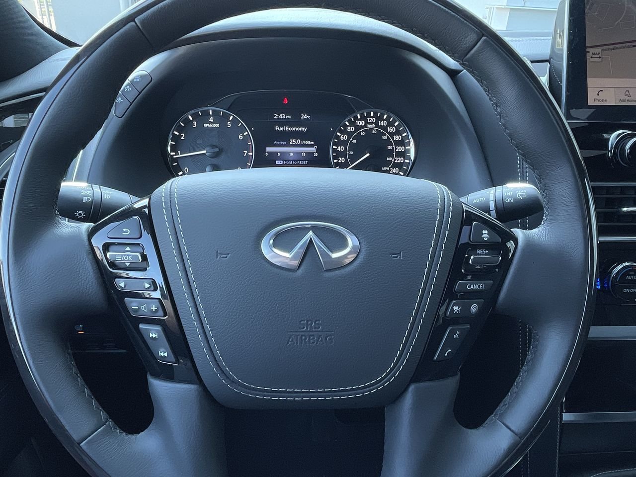 Used 2022 Black Obsidian INFINITI 8-Passenger ProACTIVE image 21