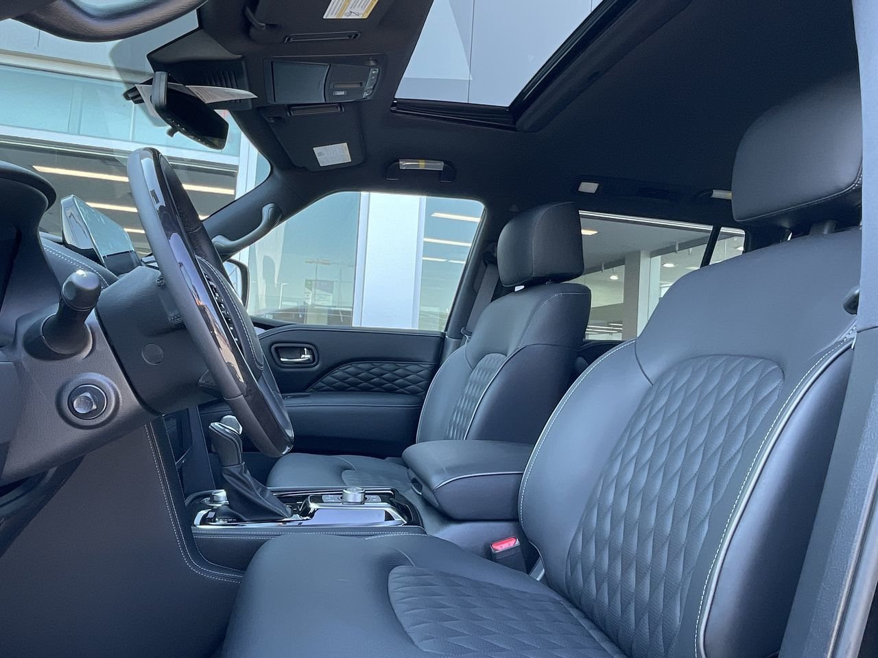 Used 2022 Black Obsidian INFINITI 8-Passenger ProACTIVE image 19
