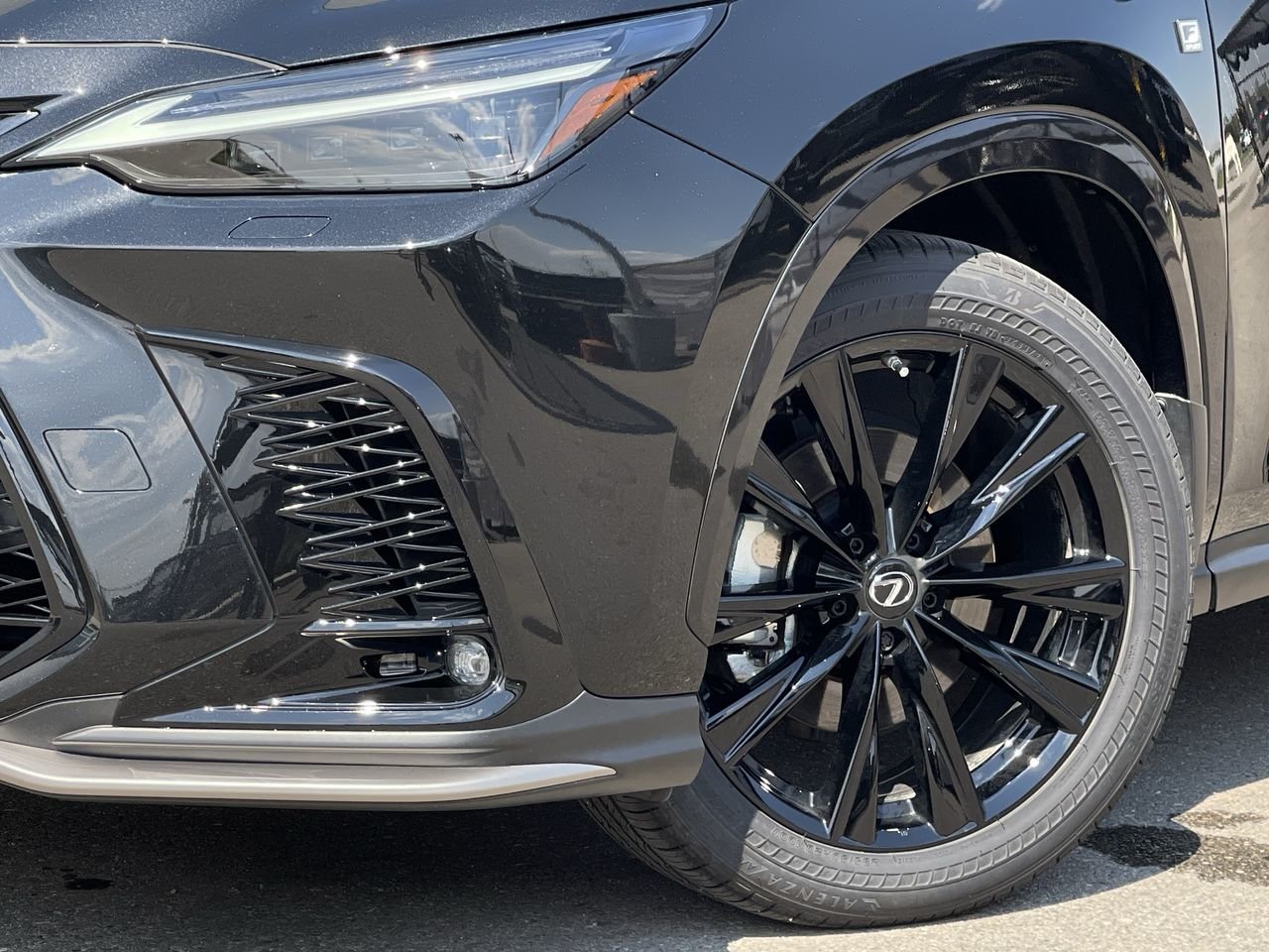 Used 2022 Black Lexus 350 F-Sport image 18