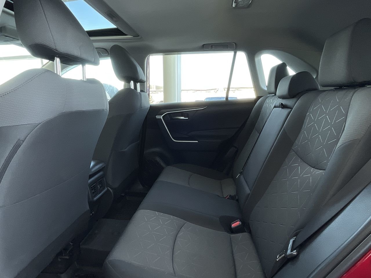 Used 2020 Ruby Flare Pearl Toyota XLE image 30