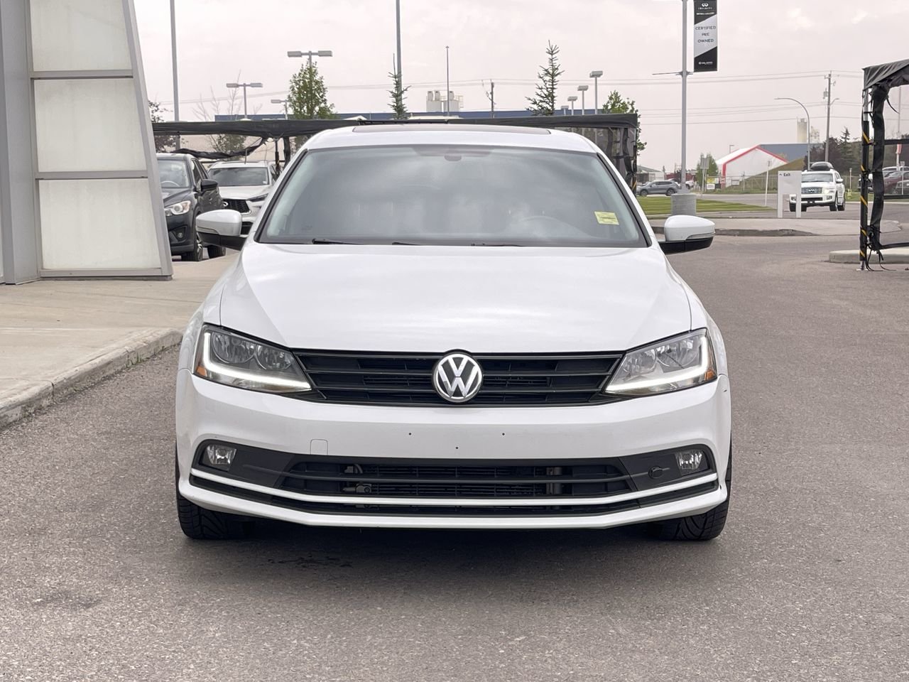 Used 2017  Volkswagen Wolfsburg Edition 1.4T 5sp image 17