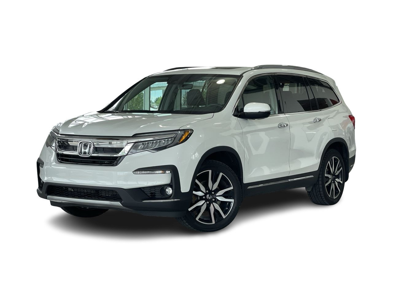 Platinum White Pearl 2022 Honda Pilot Touring AWD SUV / Crossover All-Wheel Drive Automatic