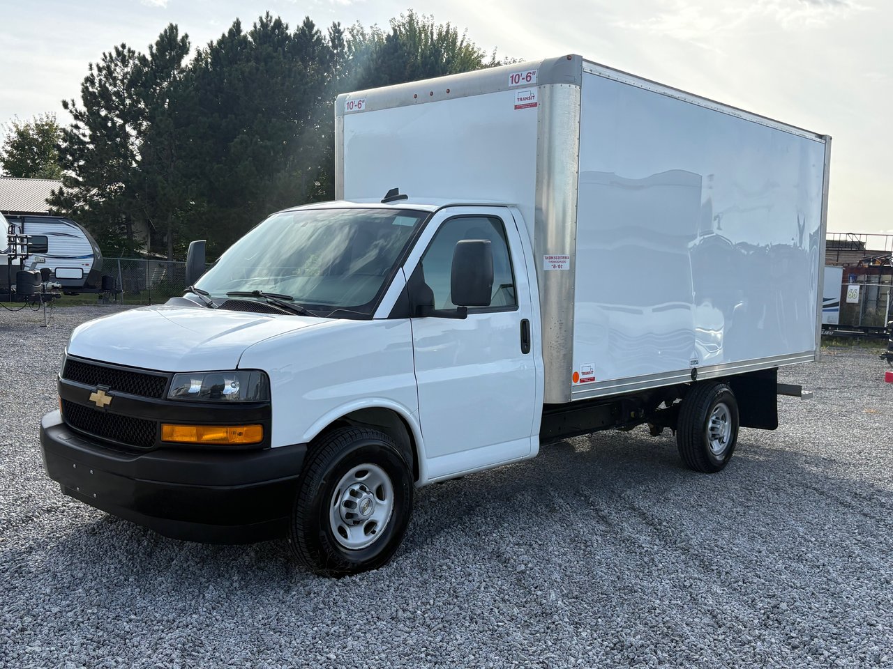 2024 Chevrolet Express Chassis 3500 Cutaway 159