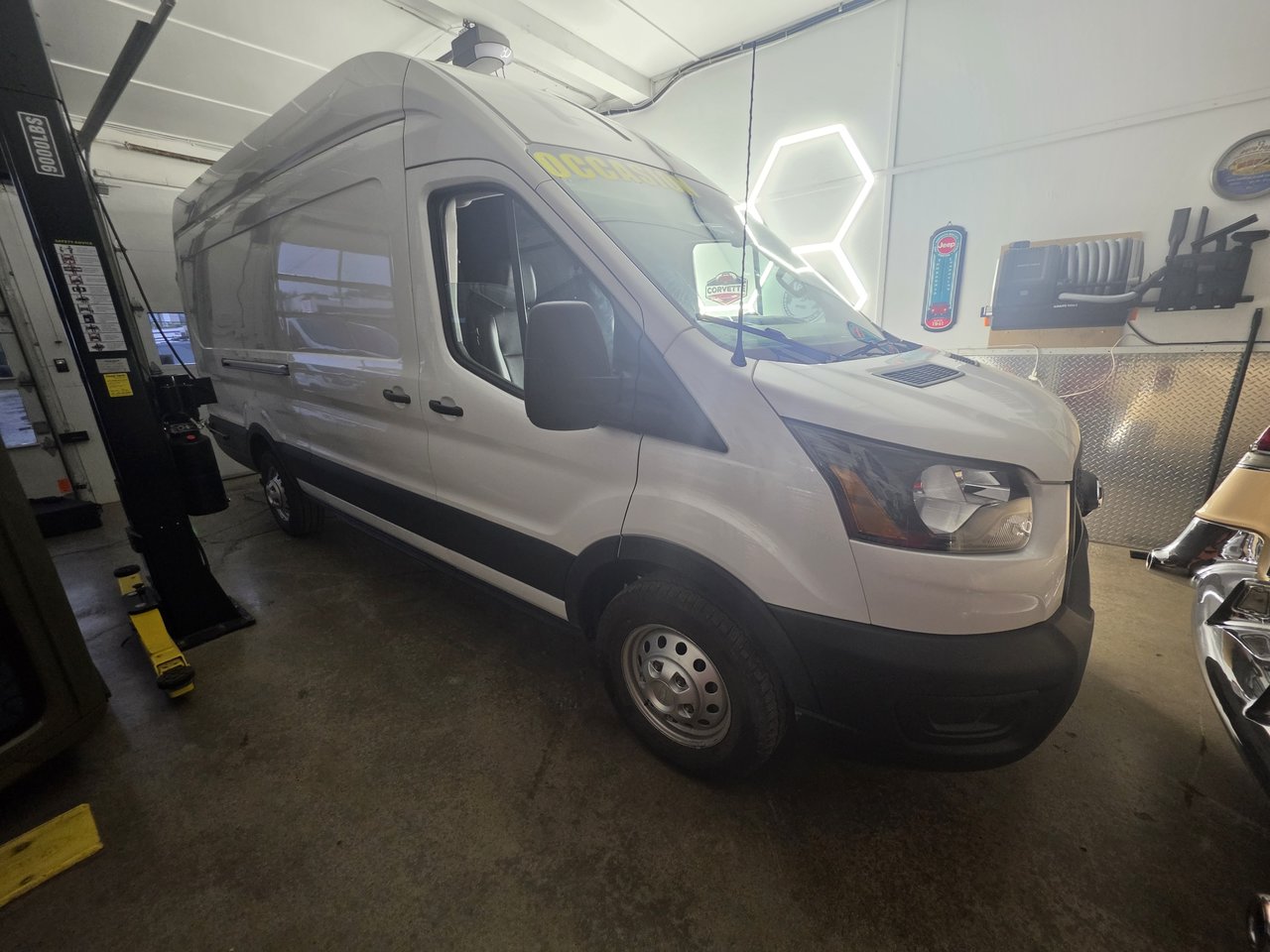  2024 Ford Transit Cargo 250 High Roof Extended LB AWD   