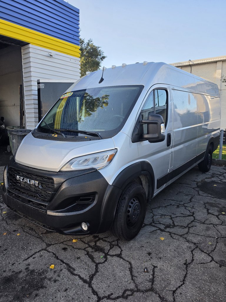 Bright Silver Metallic 2025 RAM ProMaster Van Front-Wheel Drive Automatic
