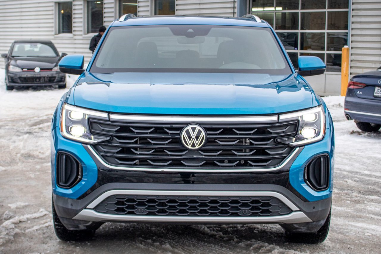 Volkswagen Atlas Cross Sport 2024 usagé de 7 500 km à vendre chez Otogo