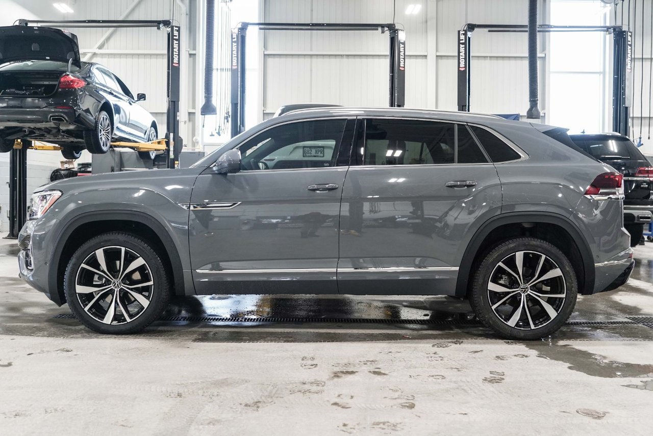 2025 Volkswagen Atlas Cross Sport