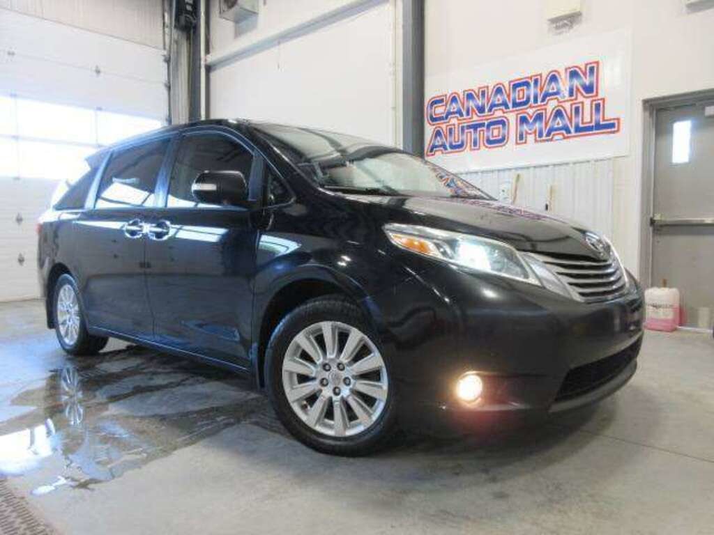 2015 Toyota Sienna Minivan Automatic