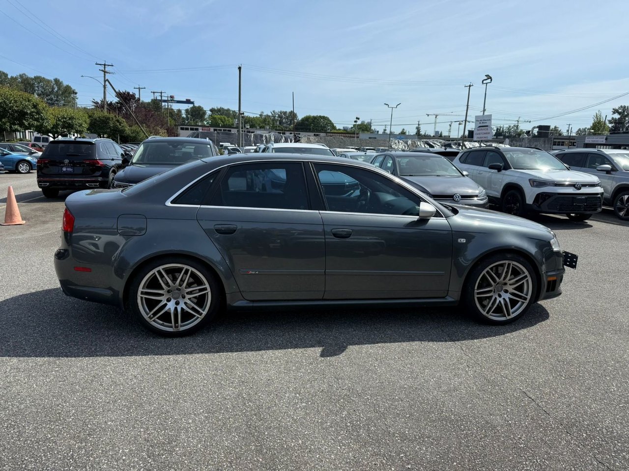 2007 Audi RS 4 Sedan 6-spd/Manual Very Rare Car!