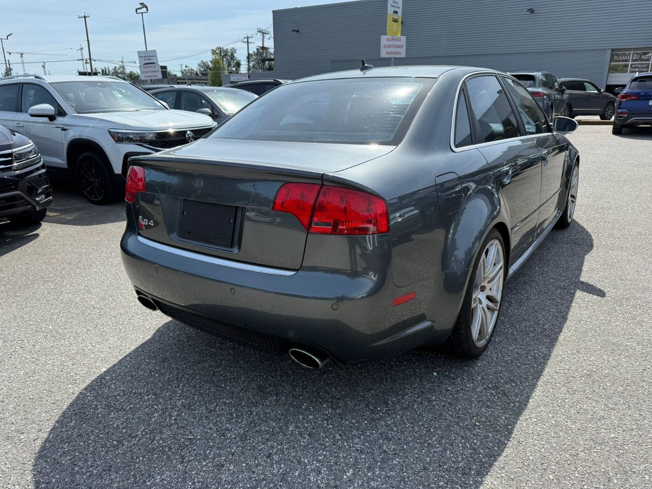 2007 Audi RS 4 Sedan 6-spd/Manual Very Rare Car!