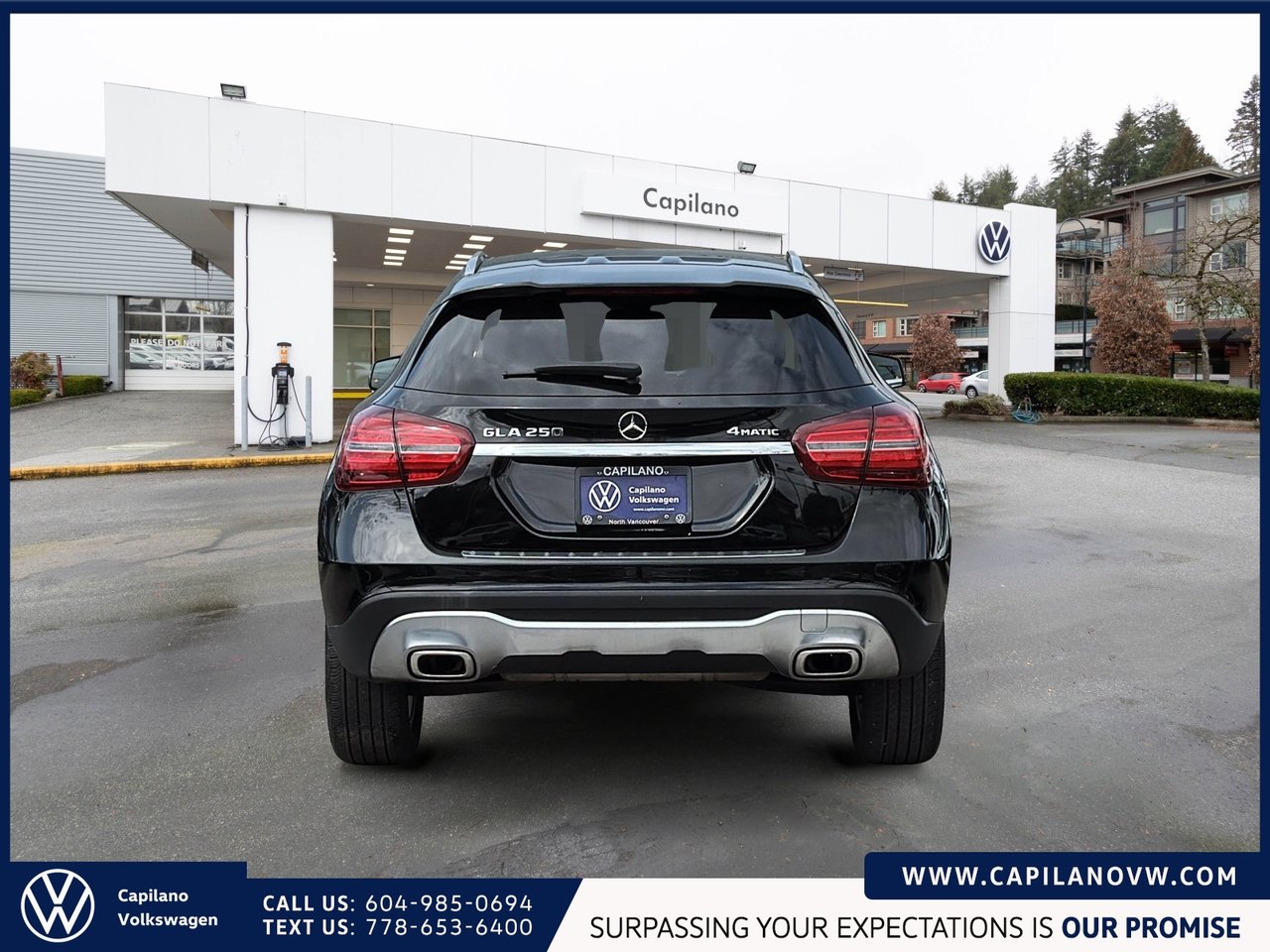 2020 Mercedes-Benz GLA 250 4MATIC Low KM | Panoramic Roof