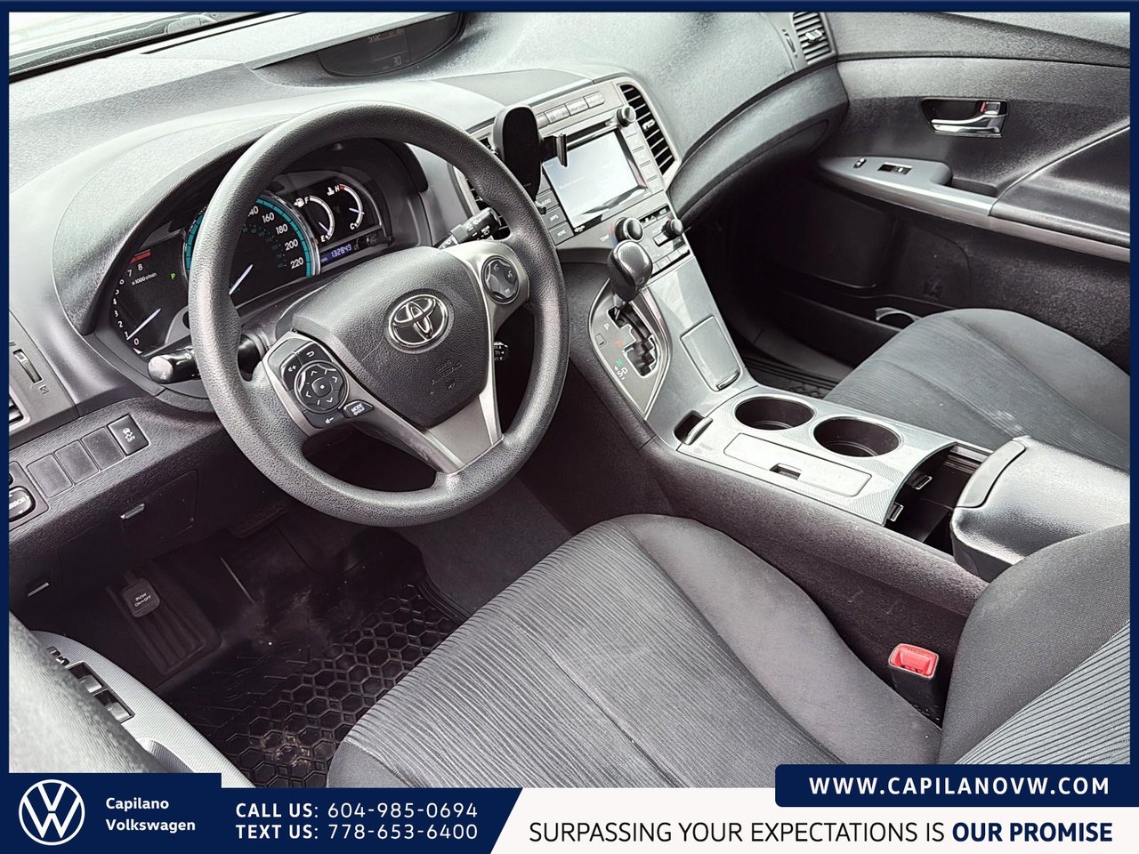 2016 Toyota Venza LE 2.7L FWD Automatic Just Arrived! Local, Low Km