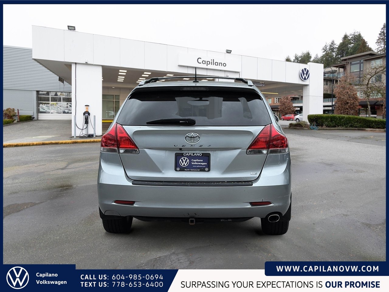 2016 Toyota Venza LE 2.7L FWD Automatic Just Arrived! Local, Low Km