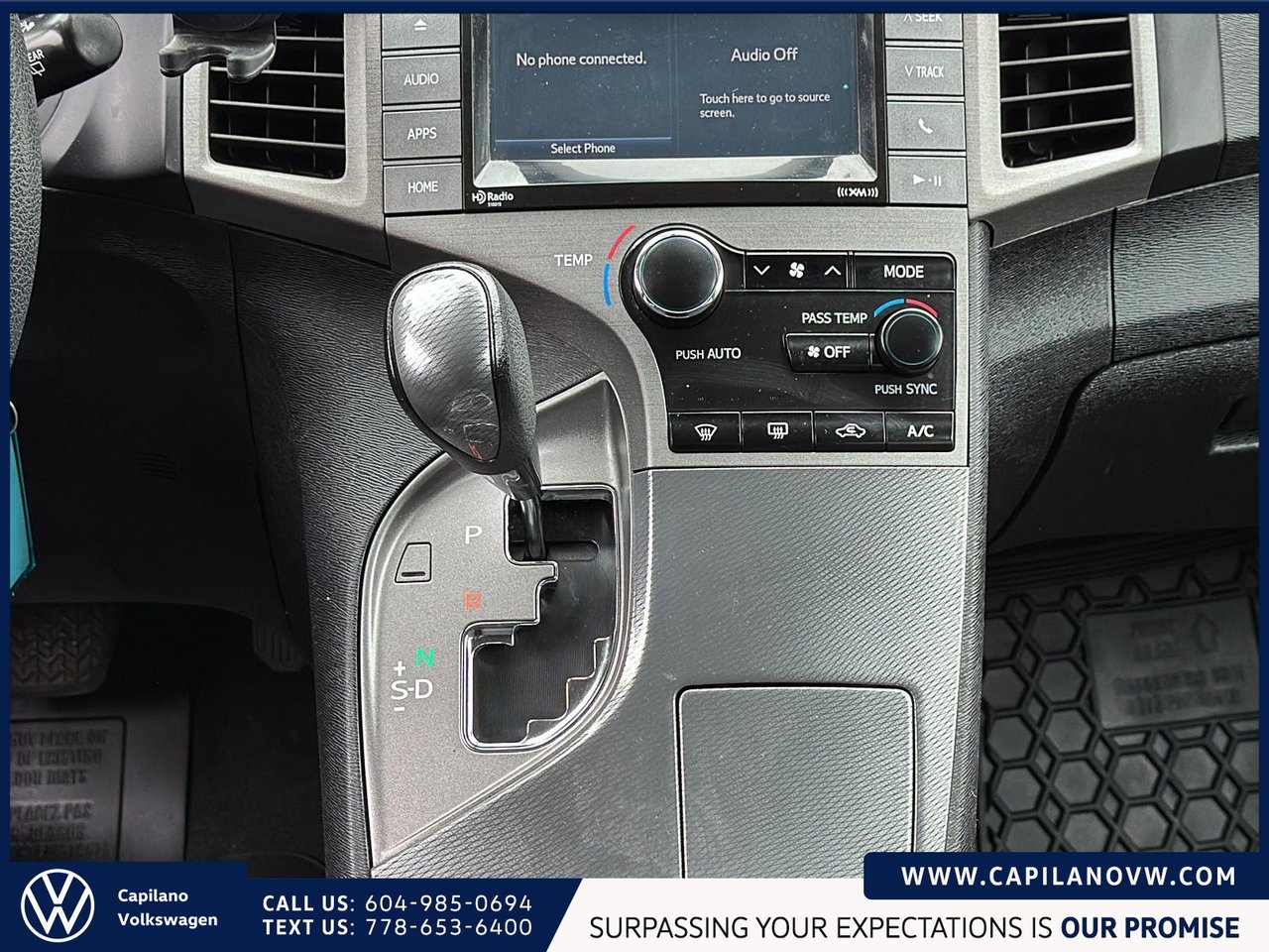 2016 Toyota Venza LE 2.7L FWD Automatic Just Arrived! Local, Low Km