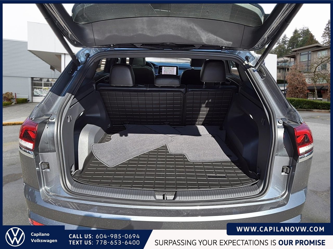 2024 Volkswagen Atlas Cross Sport Highline 2.0 TSI 4MOTION X-Demo Special!