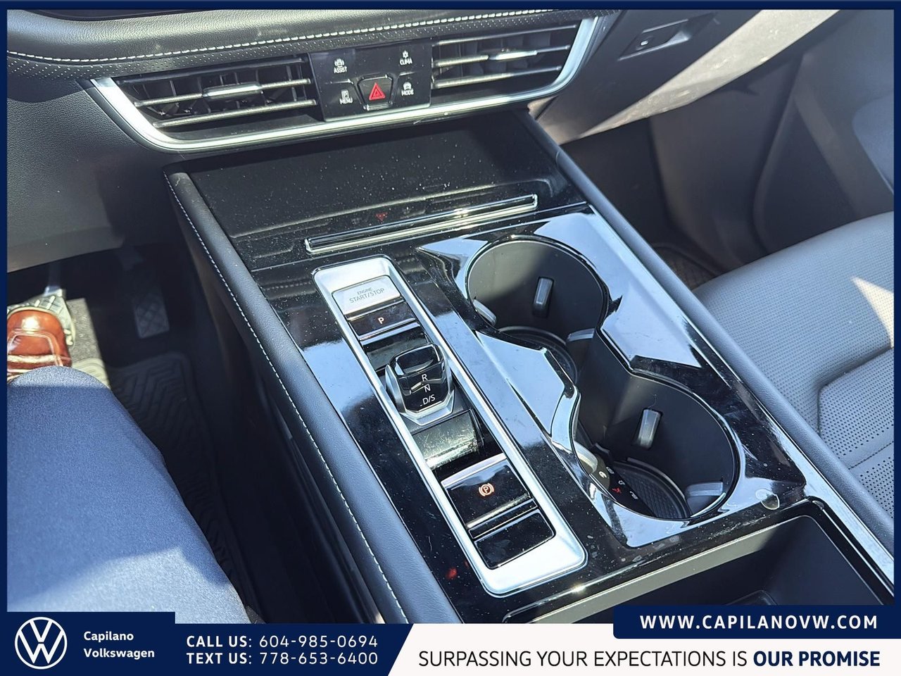 2024 Volkswagen Atlas Cross Sport Highline 2.0 TSI 4MOTION X-Demo Special!