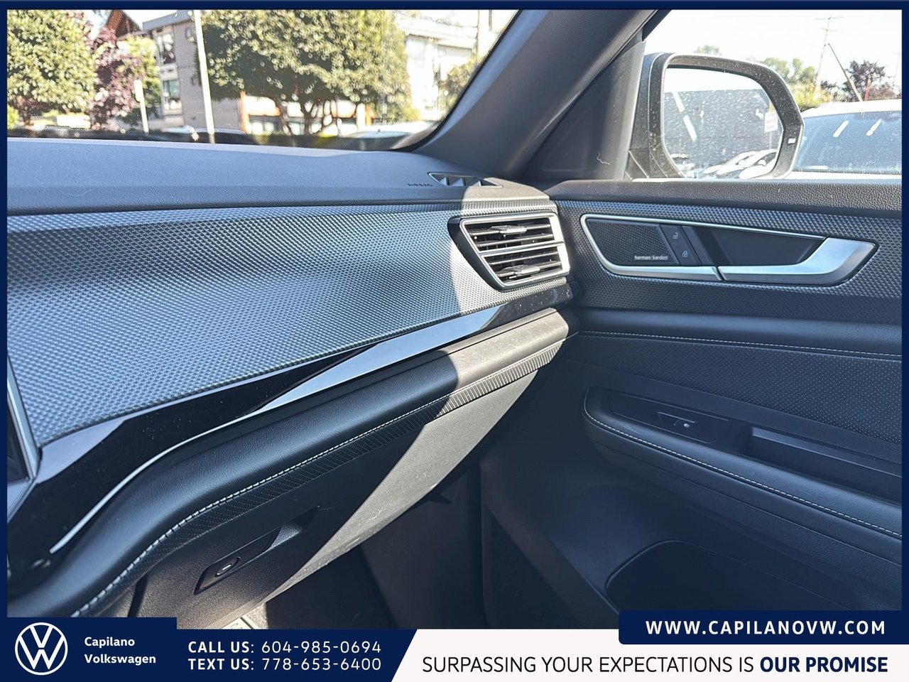 2024 Volkswagen Atlas Cross Sport Highline 2.0 TSI 4MOTION X-Demo Special!