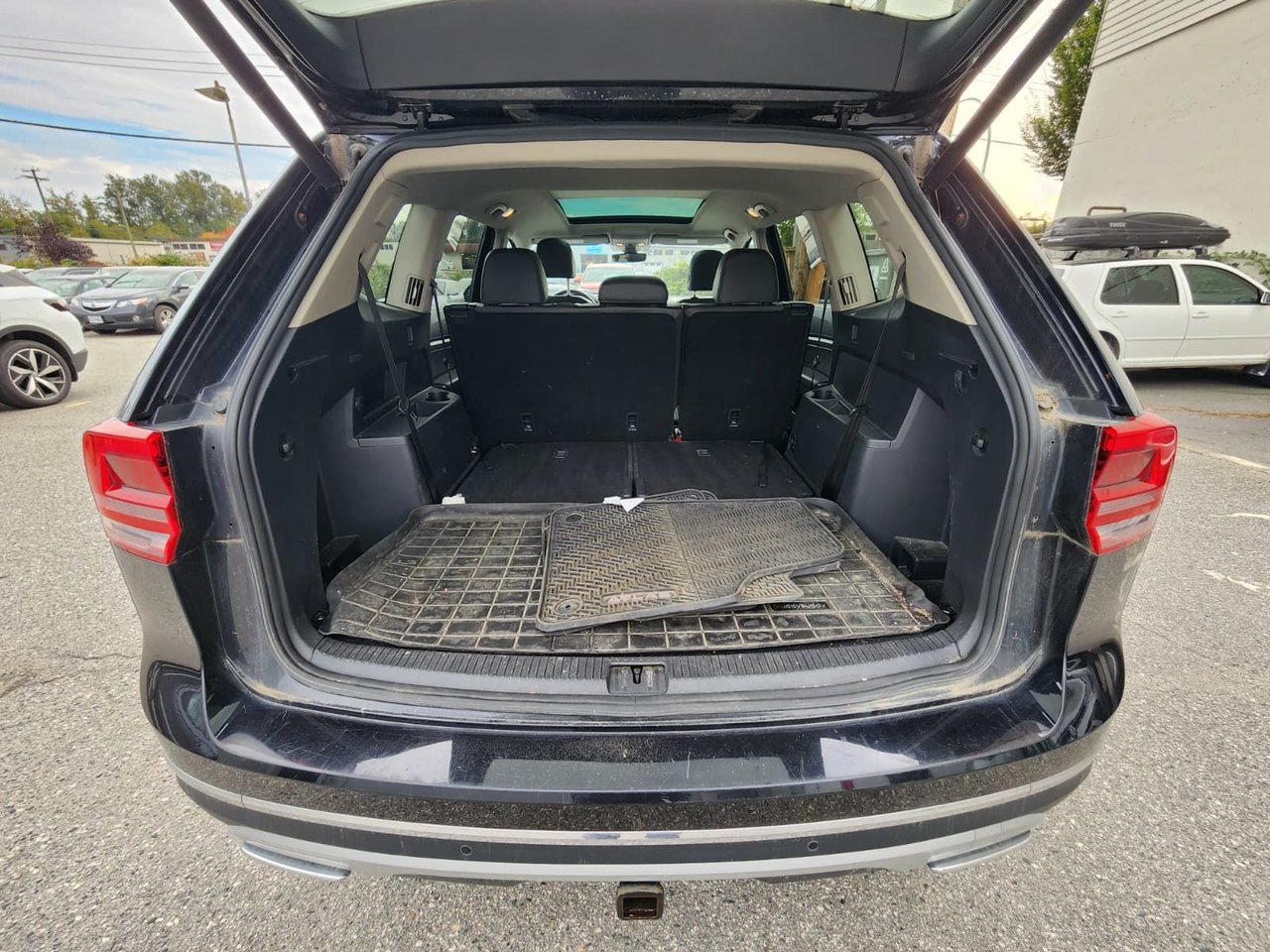 2018 Volkswagen Atlas Execline 3.6L 4MOTION | 3rd Row Seats Just Arrived! Pending Safety Inspection