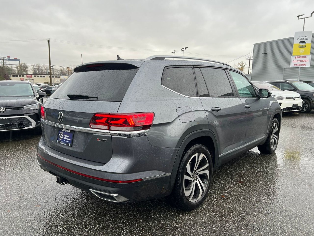2022 Volkswagen Atlas Highline 3.6L 4MOTION | 3rd Row Seats Just Arrived! Local Vehicle, Well-Equipped