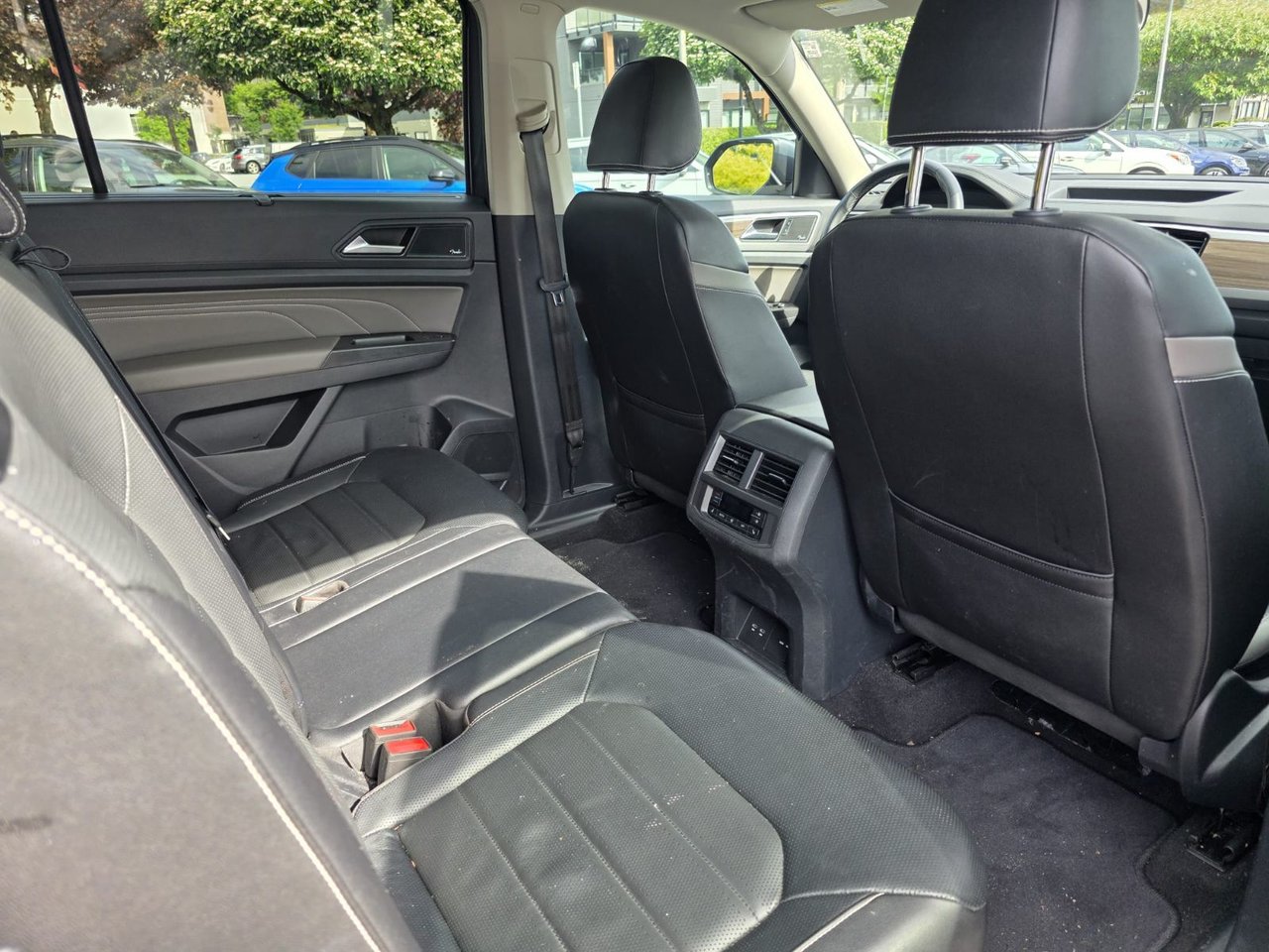 2023 Volkswagen Atlas Highline Just Arrived! Local, One Owner, No Accidents