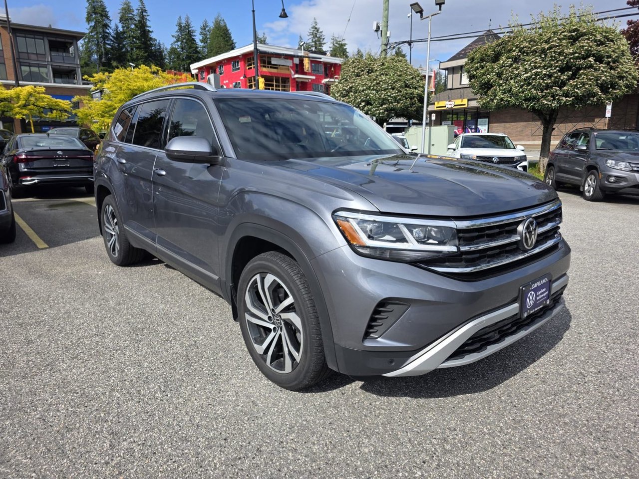 2023 Volkswagen Atlas Highline Just Arrived! Local, One Owner, No Accidents