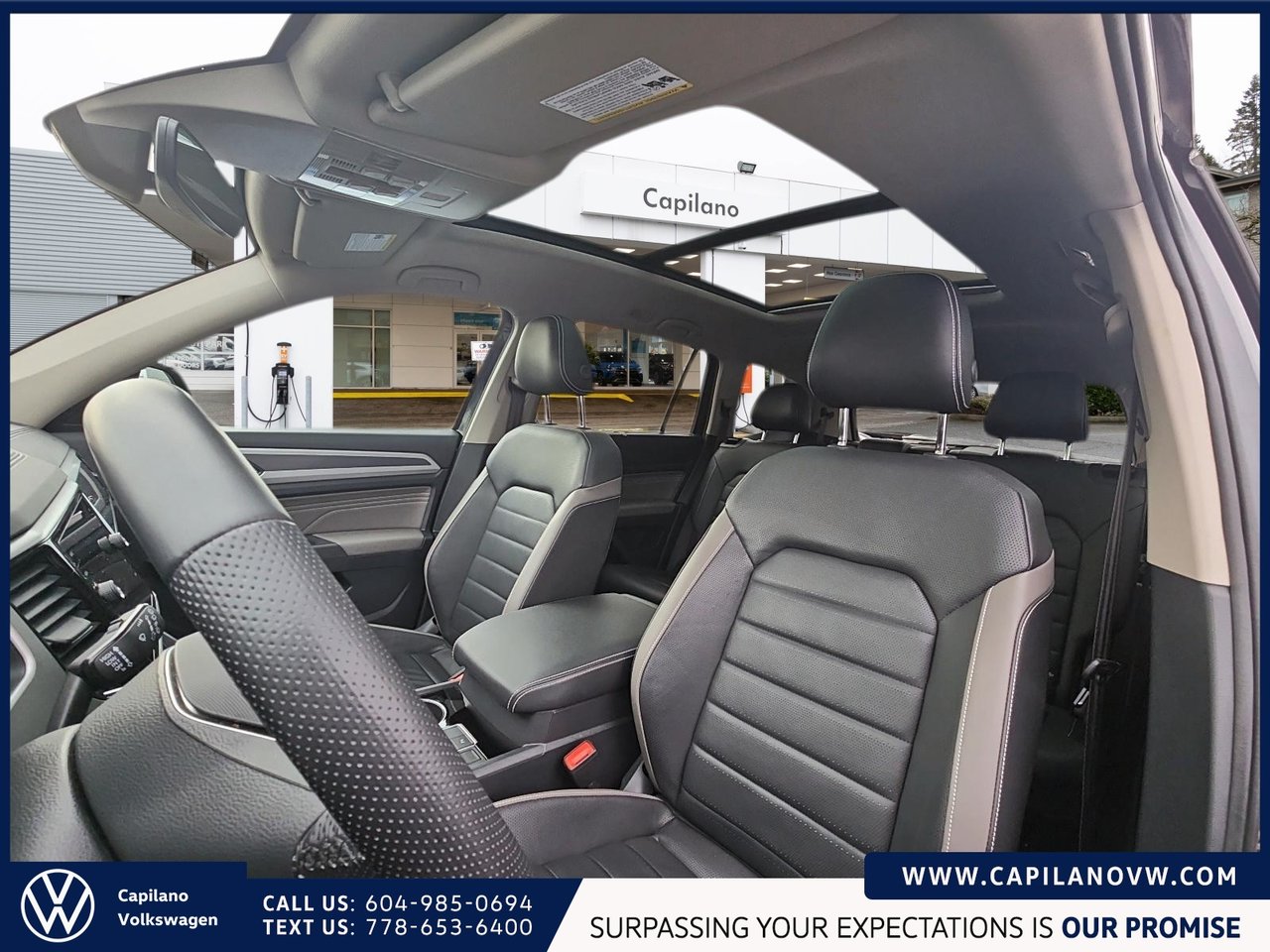 2023 Volkswagen Atlas Highline 3.6L 4MOTION | R Line & Captain's Chairs Just Arrived! Local Vehicle, Well-Equipped