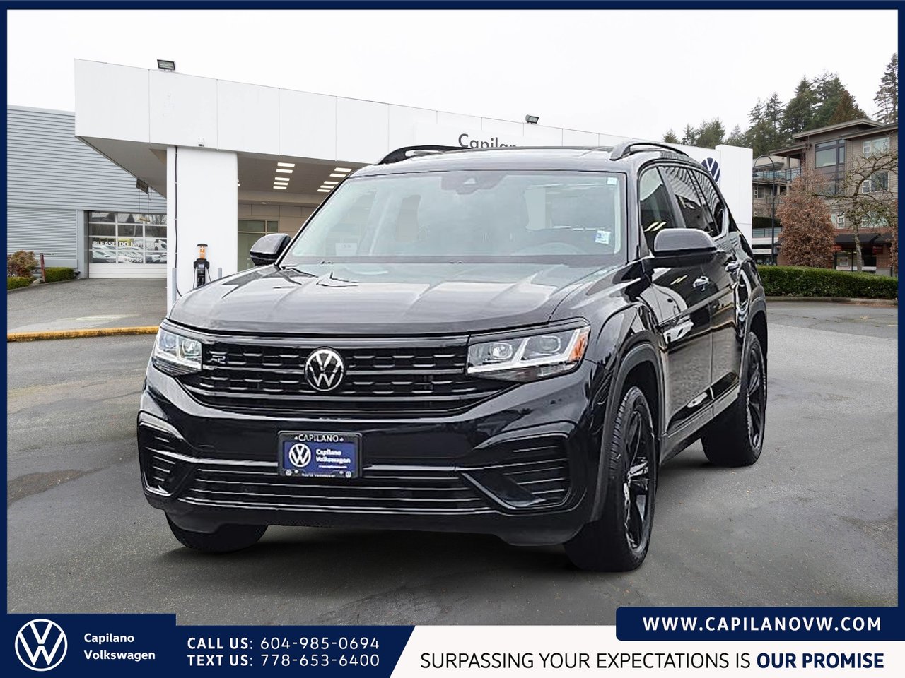 2023 Volkswagen Atlas Highline 3.6L 4MOTION | R Line & Captain's Chairs Just Arrived! Local Vehicle, Well-Equipped
