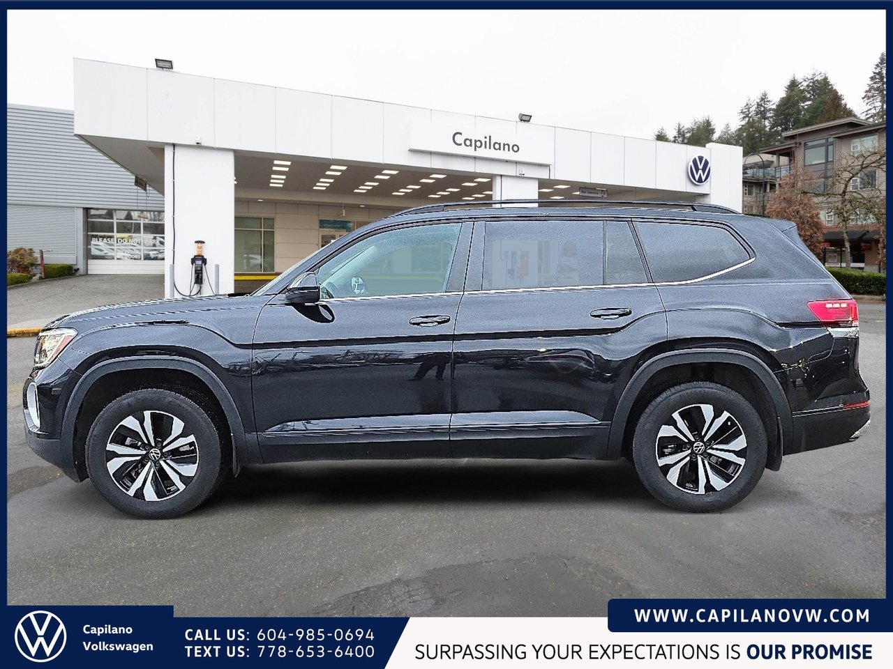 2024 Volkswagen Atlas Comfortline 4MOTION Just Arrived! Local Vehicle, No Accidents