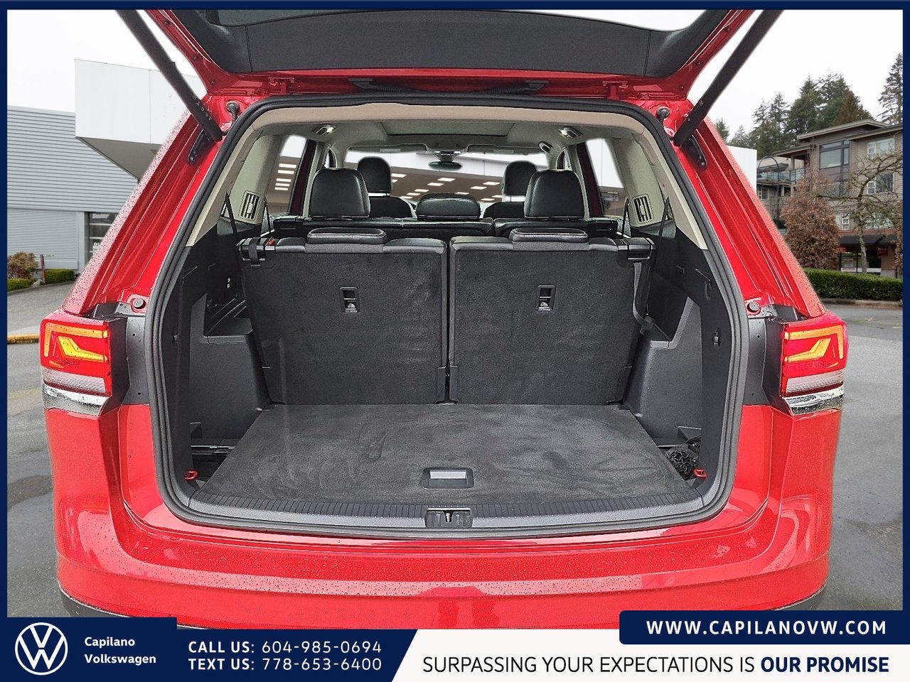 2024 Volkswagen Atlas Highline 2.0 TSI 4MOTION X-Demo Special!