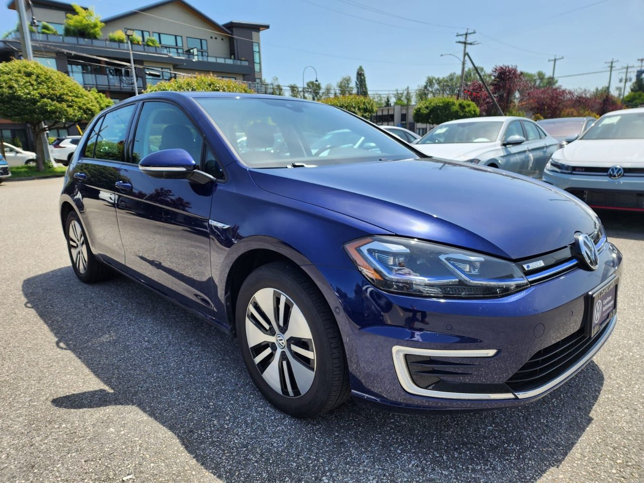 2020 Volkswagen E-Golf Comfortline | Electric Vehicle Just Arrived! Local, Low Km, ZEV Vehicle