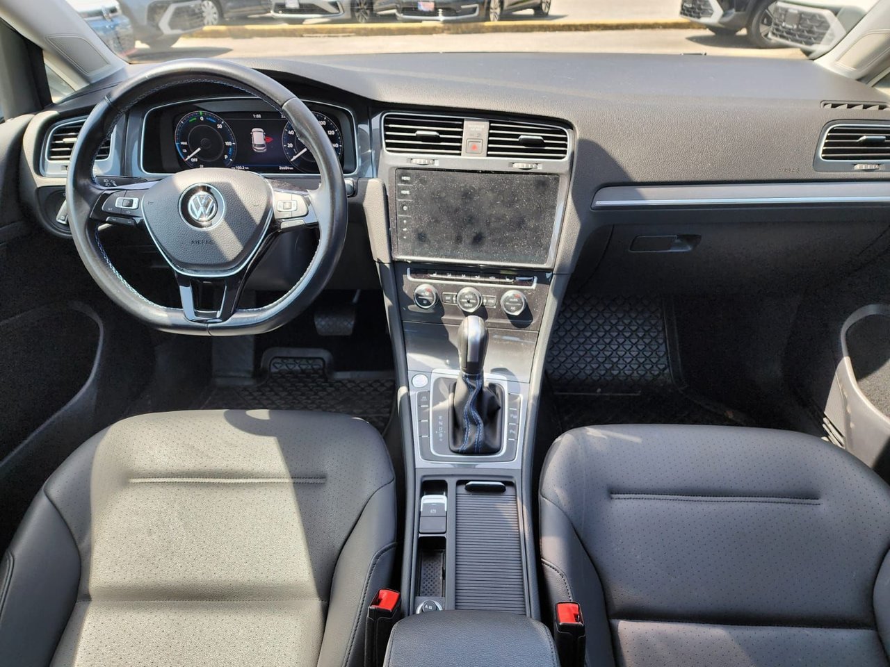 2020 Volkswagen E-Golf Comfortline | Electric Vehicle Just Arrived! Local, Low Km, ZEV Vehicle