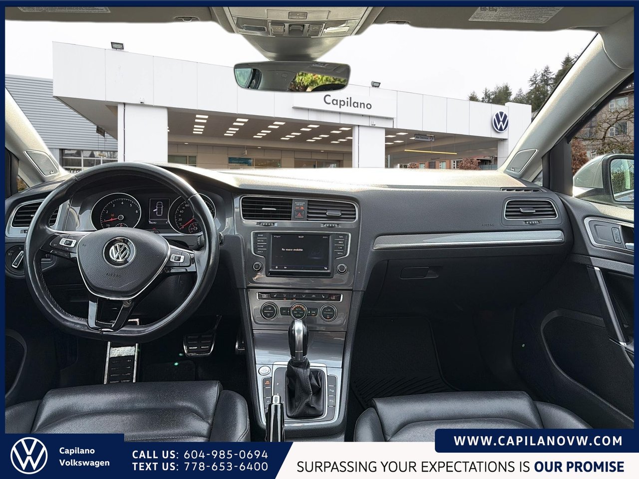 2017 Volkswagen GOLF ALLTRACK 4MOTION AWD Rare Vehicle! Local, One Owner, Well-Maintained