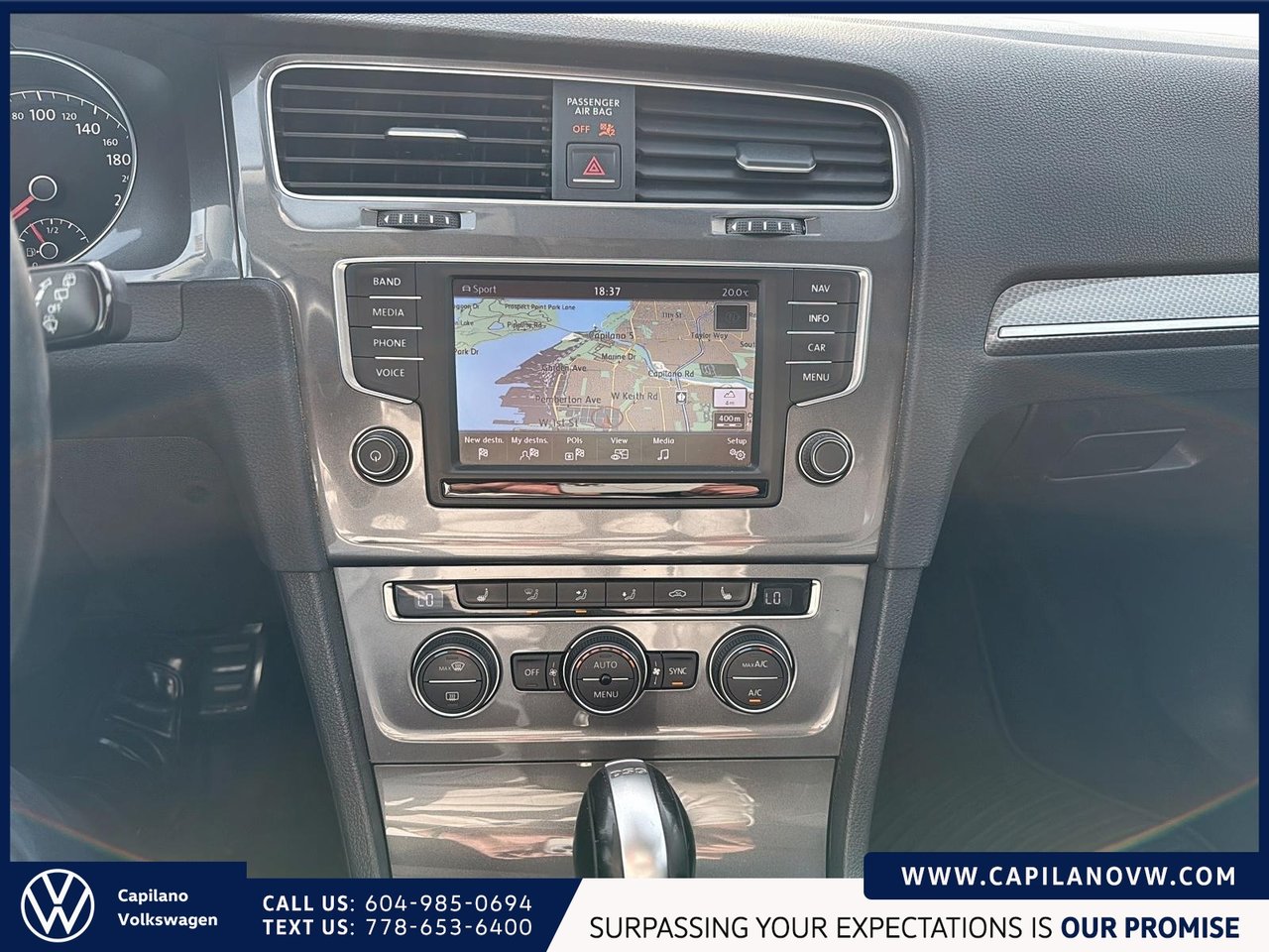 2017 Volkswagen GOLF ALLTRACK 4MOTION AWD Rare Vehicle! Local, One Owner, Well-Maintained