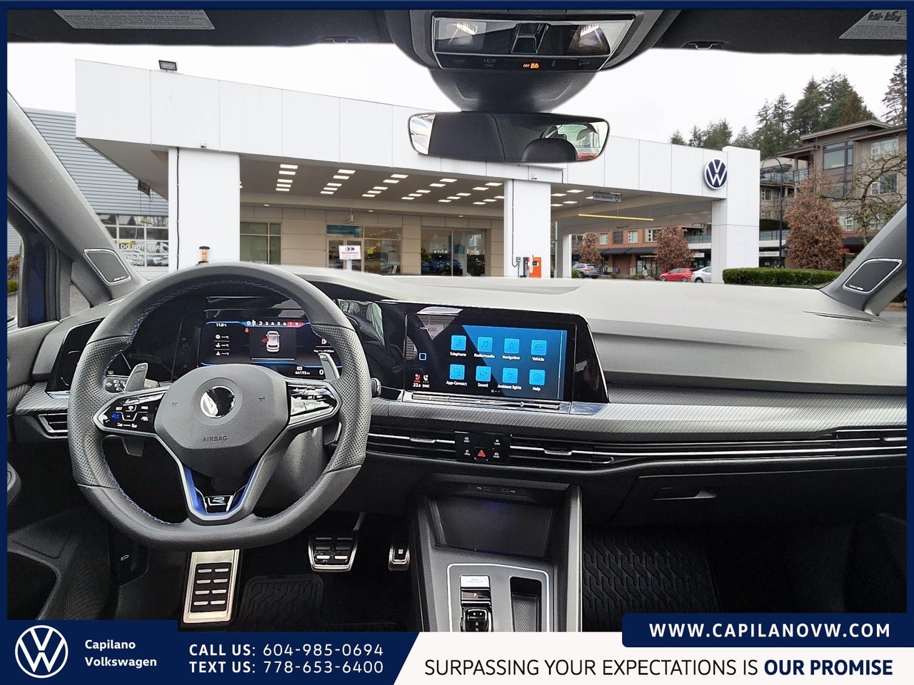 2022 Volkswagen Golf R DSG/Automatic | Panoramic Sunroof Just Arrived! Local Vehicle, Well-Maintained, Low KM