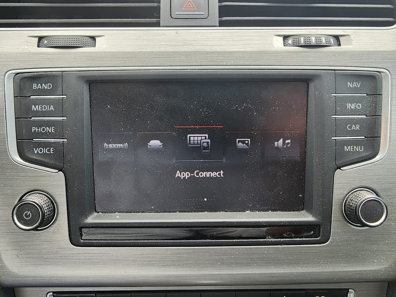 2016 Volkswagen Golf Sportwagon 1.8 TSI COMFORTLINE 6-SPEED AUTOMATIC Just Arrived!