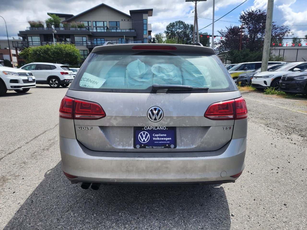 2016 Volkswagen Golf Sportwagon 1.8 TSI COMFORTLINE 6-SPEED AUTOMATIC Just Arrived!