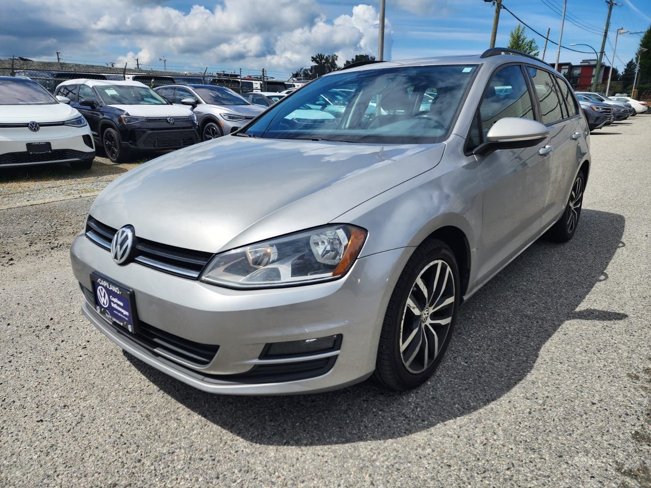 2016 Volkswagen Golf Sportwagon 1.8 TSI COMFORTLINE 6-SPEED AUTOMATIC Just Arrived!