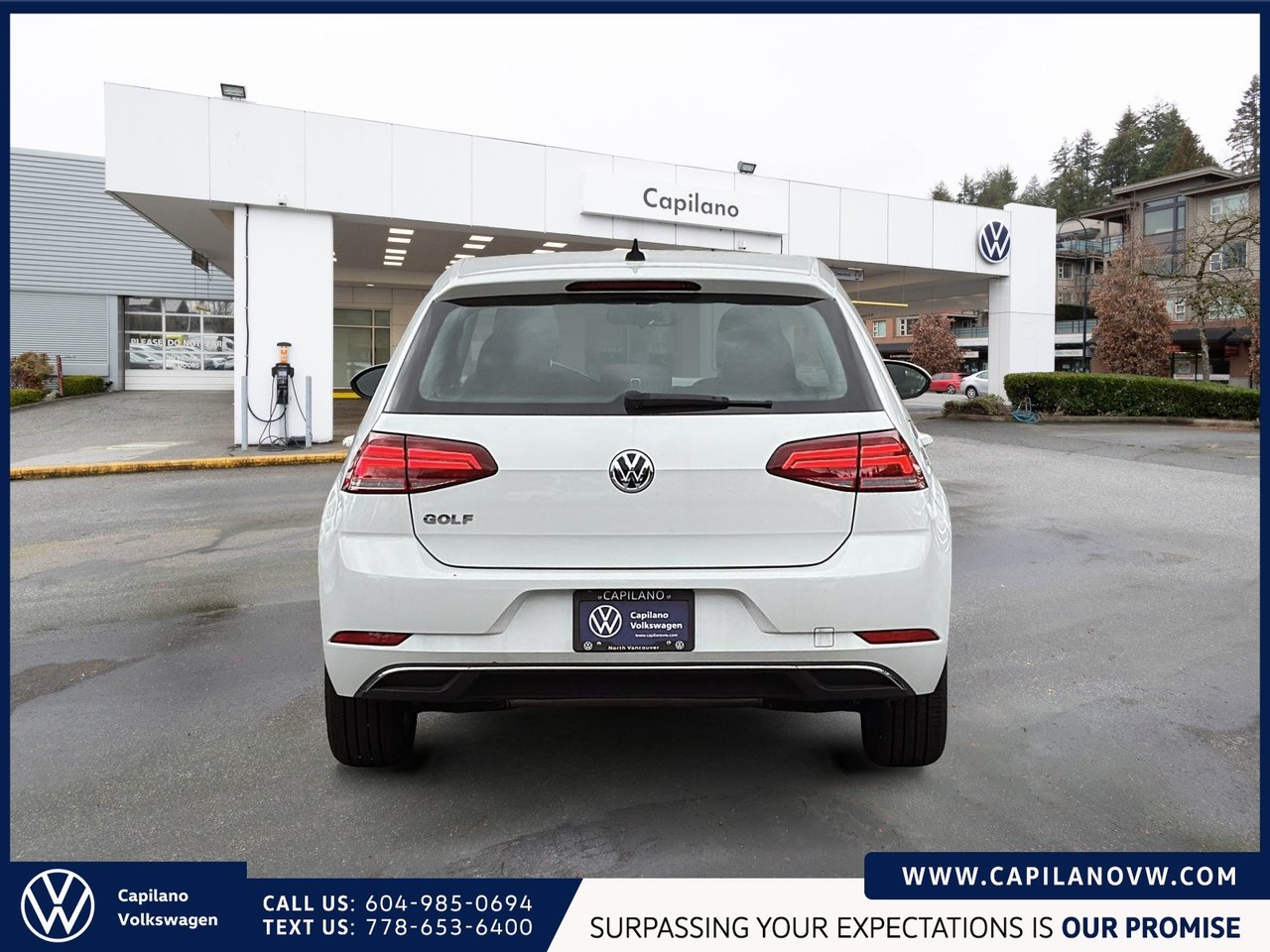 2021 Volkswagen Golf Comfortline 8-spd Automatic Just Arrived! Local, One Owner, Super Low KM!